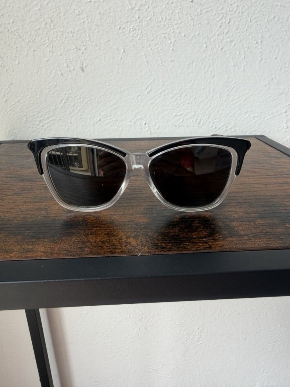 Givenchy Butterfly Cat Eye Black Women’s Sunglasses 7071 57mm - Picture 5 of 15